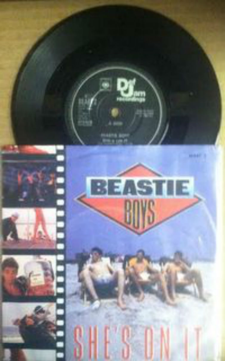 Beastie Boys / She's On It