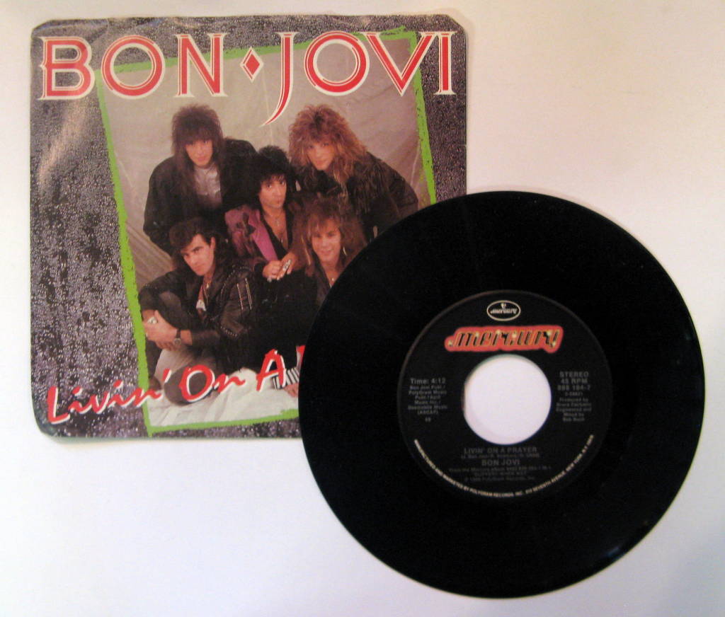 Bon Jovi / Livin' On A Prayer