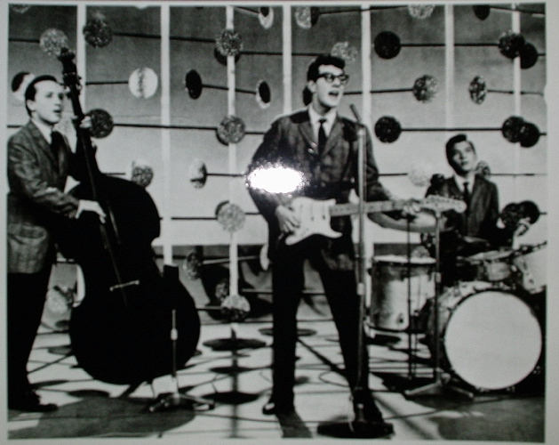 Buddy Holly & The Crickets / Group Shot Playing