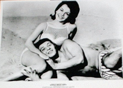 Annette & Avalon / Muscle Beach