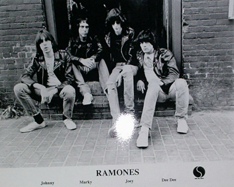 Ramones / Group Shot